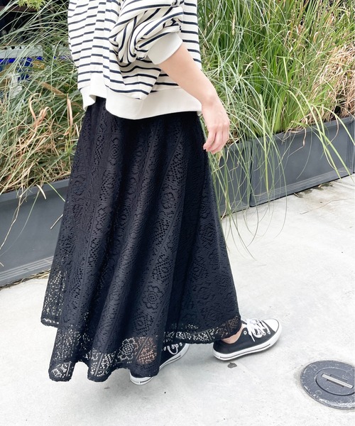 Meli rich(メリーリッチ)の「クロシェレーススカート(スカート・レディース・オフホワイト/ブラック・MEDIUM)」の22枚目の写真
