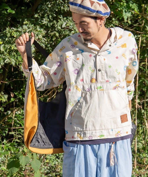 チャイハネ(チャイハネ)の「【チャイハネ】オリスカ刺繍バッグ・ベスト2WAY(トートバッグ・メンズ・ブルー/ベージュ/パープル・FREE)」の18枚目の写真