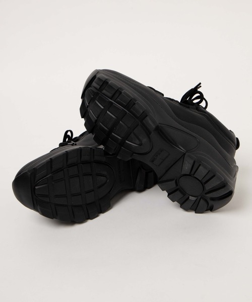 WEGO（ウィゴー）の「WEGO/ダブルシューレーススニーカー（スニーカー・レディース・ブラック/ホワイト/その他1・LARGE/MEDIUM）」の7枚目の写真