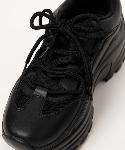 WEGO（ウィゴー）の「WEGO/ダブルシューレーススニーカー（スニーカー・レディース・ブラック/ホワイト/その他1・LARGE/MEDIUM）」の4枚目の写真