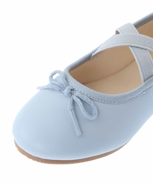 a.v.v（アーヴェヴェ）の「[KIDS]スキップバレエシューズ[WEB限定サイズ]（バレエシューズ・キッズ・ブラック/ライトブルー/シルバー・20/19/22/18/21）」の5枚目の写真