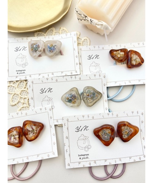 tone（トーン）の「【YM】トライアングル　ドライフラワーヘアゴム（MA）（ヘアゴム・レディース・ブラウン/ピンク/グレー/ブルー・FREE）」の2枚目の写真