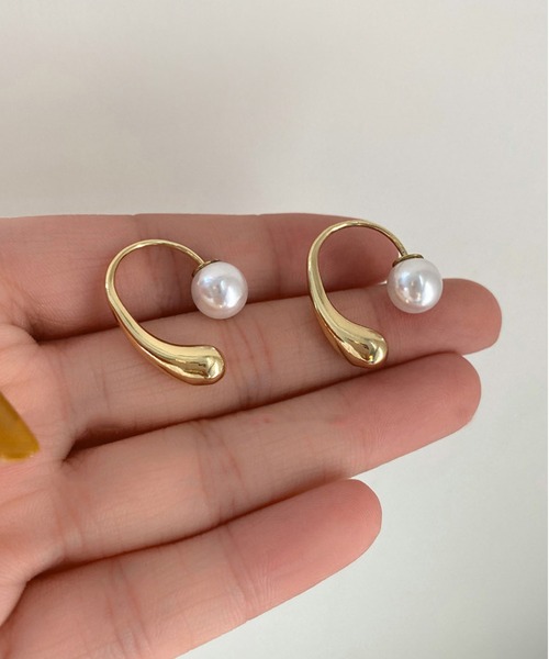 【関税・送料無料】 IVORY&CO★ヴィンテージ パール ピアス 期間限定セール☆ゆうパケット送料無料☆クラシカルオーバル
