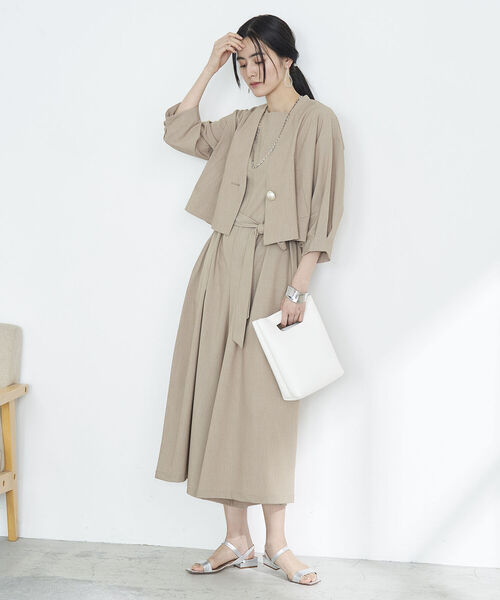 NOLLEY’S(ノーリーズ)の「◇【WEB限定】ビッグパールジャケット(ノーカラージャケット・レディース・ネイビー/ベージュ・FREE)」の10枚目の写真