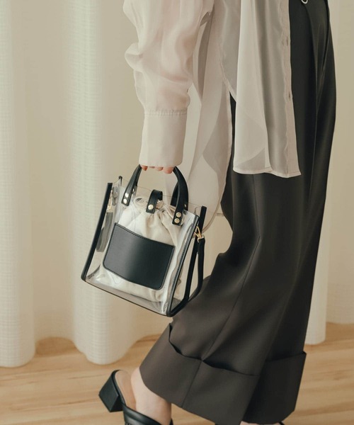 SENSE OF PLACE by URBAN RESEARCH（センスオブプレイスバイアーバンリサーチ）の「スクエアクリアショルダーバッグ（ショルダーバッグ・レディース・アイボリー/ブラック/ライトベージュ・ONE）」の8枚目の写真