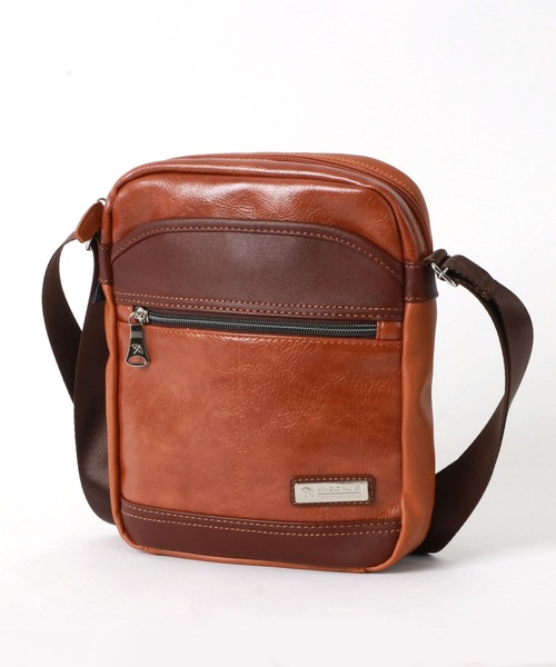 Arnold Palmer(アーノルドパーマー)の「Arnold Palmer/アーノルドパーマー PUレザー ショルダーバック(ショルダーバッグ・メンズ・ブラウン/ブルー/ネイビー/ブラック・FREE)」の3枚目の写真