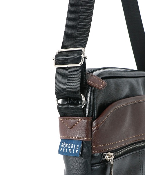 Arnold Palmer(アーノルドパーマー)の「Arnold Palmer/アーノルドパーマー PUレザー ショルダーバック(ショルダーバッグ・メンズ・ブラウン/ブルー/ネイビー/ブラック・FREE)」の12枚目の写真