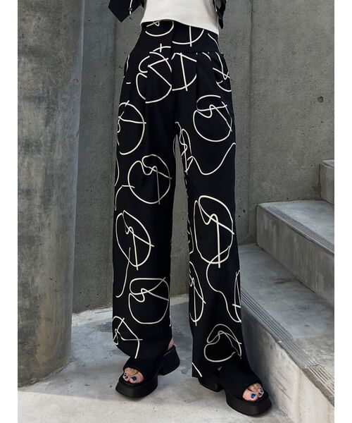 EMODA（エモダ）の「スーパーハイウエストワイドパンツ（その他パンツ・レディース・ブラック/ブルー/ベージュ/その他・SMALL/MEDIUM）」の21枚目の写真