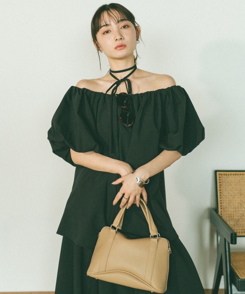 Andequal ボリュームオフショルダーブラウス 新品未使用】andequal ボリュームオフショルダーブラウス - メルカリ