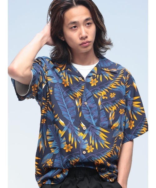 SAKAZEN(サカゼン)の「【WEB限定】アロハシャツ メンズ レディース 柄シャツ レーヨン100% 半袖 オープンカラー 開襟シャツ 花柄 和柄 ボタニカル(シャツ/ブラウス・メンズ・ホワイト/サックスブルー/ターコイズブルー/ダークグレー/B/F/H/C/D/E/A/ピンク/ライトブルー/G/ブルー系その他/ブラウン/ネイビー/ダークブルー/インディゴブルー/グリーン/オレンジ/ブラック系/レッド系その他/グレー・M/L/LL)」の8枚目の写真