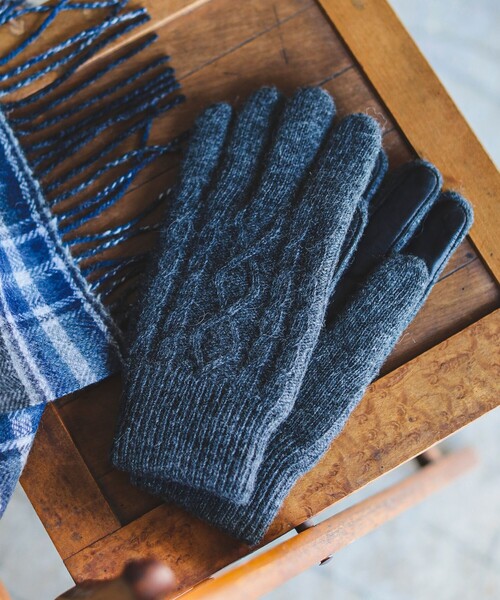 BEAMS（ビームス）の「BEAMS / ケーブルニット レザー グローブ