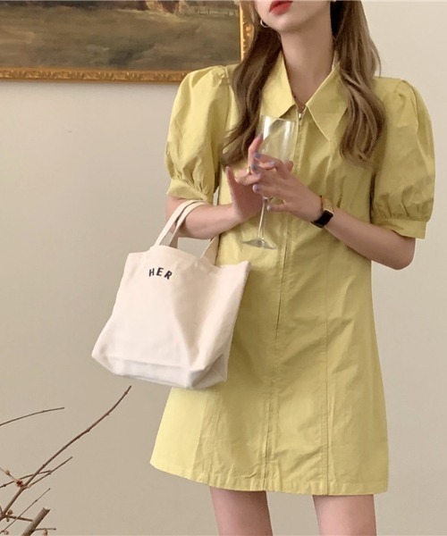 Achic(アシック)の「タイトワンピース ミニ(シャツワンピース・レディース・イエロー/ブルー/ホワイト/ピンク・M)」の4枚目の写真