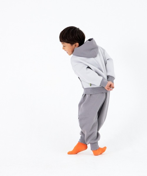 MAKE YOUR DAY(メイクユアデイ)の「セットアップできるドロップフーディー■80~140cm(スウェット・キッズ・ブラック/ライトグレー・140/90/120/80/110/130/100)」の8枚目の写真