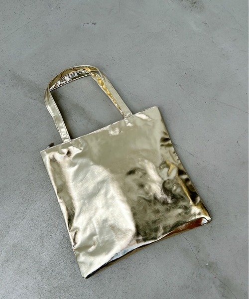 y/m by misato（イムバイミサト）の「メタリックトートBAG（トートバッグ・レディース・ゴールド/シルバー・FREE）」の19枚目の写真