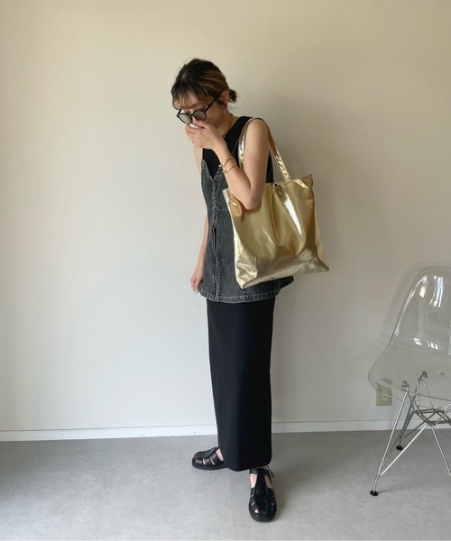y/m by misato（イムバイミサト）の「メタリックトートBAG（トートバッグ・レディース・ゴールド/シルバー・FREE）」の12枚目の写真