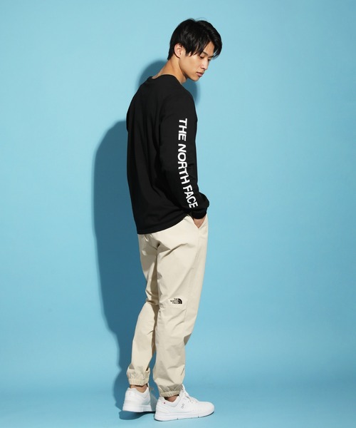 THE NORTH FACE(ザノースフェイス)の「【THE NORTH FACE】日本未発売 L/S SLEEVE HIT GRAPHIC TEE 長袖ロゴカットソー(Tシャツ/カットソー・メンズ・ブラック/ホワイト/ブルー・XL/L/M/S)」の14枚目の写真