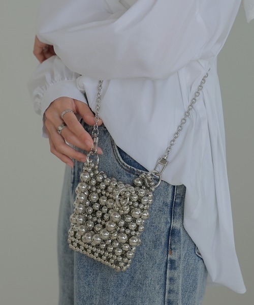 Bab（バブ）の「グレインズチェーンミニバッグ（ショルダーバッグ・レディース・シルバー/アイボリー・ONESIZE）」の8枚目の写真