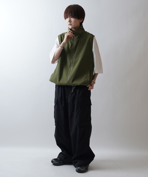 24SS セットアップ対応 スタンドネック 裾ひもドロスト フルジップナイロンテックベスト【Confirm】（ベスト）｜Confirm（コンファーム）