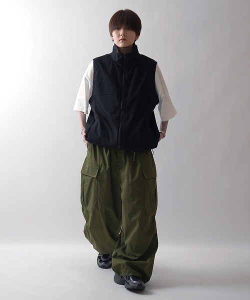 24SS セットアップ対応 スタンドネック 裾ひもドロスト フルジップナイロンテックベスト【Confirm】（ベスト）｜Confirm（コンファーム）