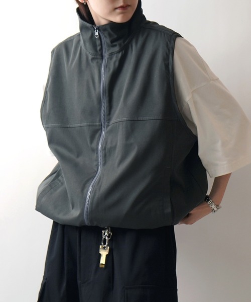 24SS セットアップ対応 スタンドネック 裾ひもドロスト フルジップナイロンテックベスト【Confirm】（ベスト）｜Confirm（コンファーム）