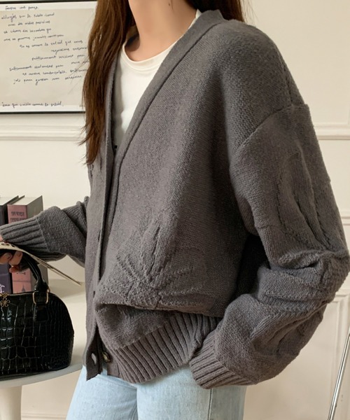 ABITOKYO（アビトーキョー）の「フラワージャガードオーバーシルエットVネックカーディガン（カーディガン/ボレロ・レディース・チャコールグレー/ライトグレー/ブラック/アイボリー・FREE）」の6枚目の写真