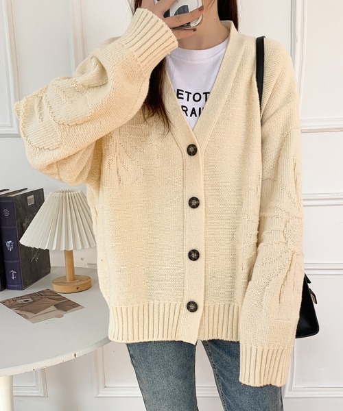 ABITOKYO（アビトーキョー）の「フラワージャガードオーバーシルエットVネックカーディガン（カーディガン/ボレロ・レディース・チャコールグレー/ライトグレー/ブラック/アイボリー・FREE）」の15枚目の写真