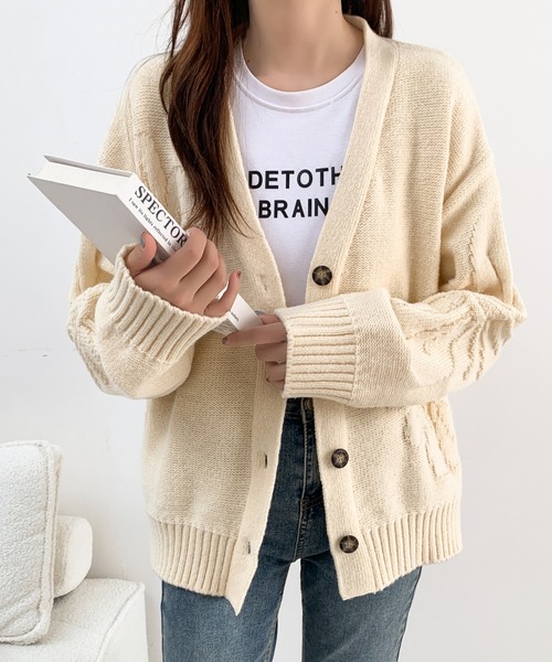 ABITOKYO（アビトーキョー）の「フラワージャガードオーバーシルエットVネックカーディガン（カーディガン/ボレロ・レディース・チャコールグレー/ライトグレー/ブラック/アイボリー・FREE）」の17枚目の写真