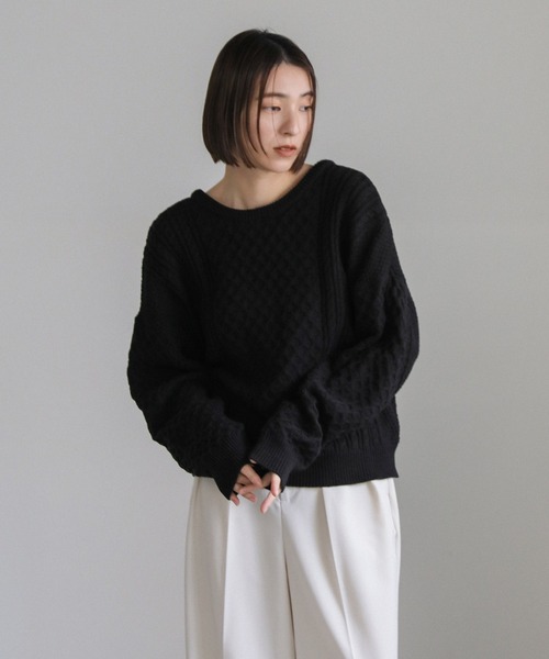 select MOCA(セレクトモカ)の「バックオープンパッチワーク編みニット(ニット/セーター・レディース・ライトグレー/アイボリー/ブラック・FREE)」の11枚目の写真