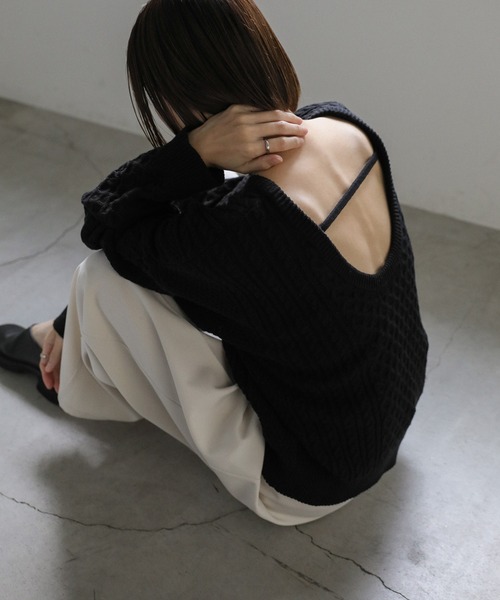 select MOCA(セレクトモカ)の「バックオープンパッチワーク編みニット(ニット/セーター・レディース・ライトグレー/アイボリー/ブラック・FREE)」の12枚目の写真