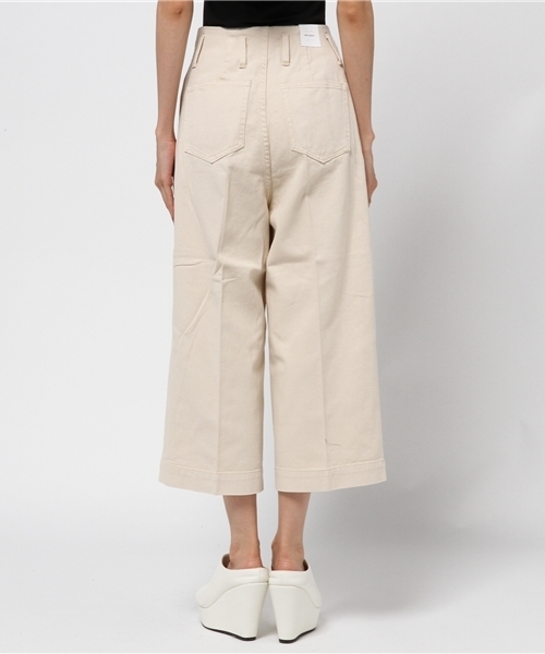 MOUSSY（マウジー）の「Color denim tuck PT（その他パンツ・レディース・ライトカーキ/アイボリー・2/0/1）」の5枚目の写真