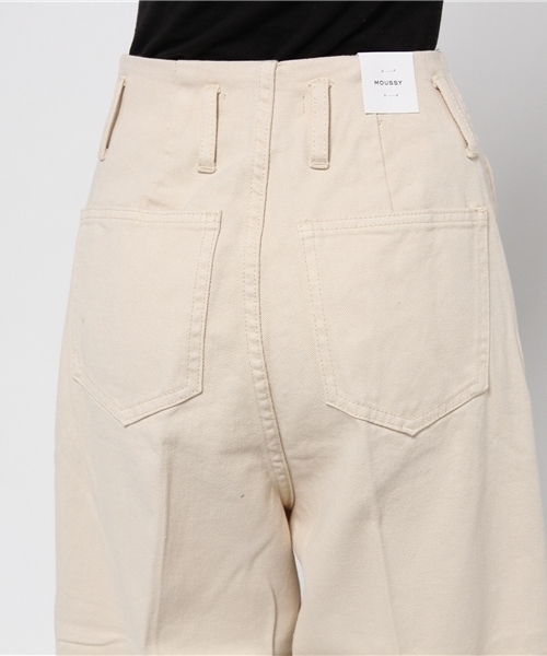 MOUSSY（マウジー）の「Color denim tuck PT（その他パンツ・レディース・ライトカーキ/アイボリー・2/0/1）」の7枚目の写真