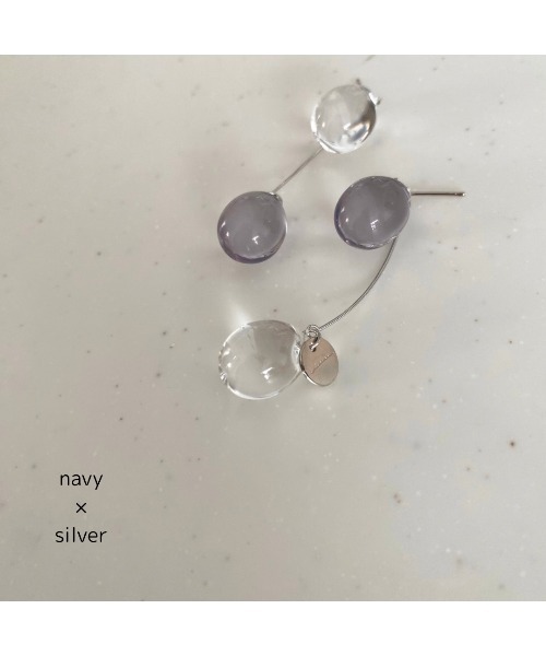 tone(トーン)の「【Chesara】キャンディドロップピアス(MA)(ピアス(両耳用)・レディース・ネイビー/ブラウン/オリーブ/イエロー・FREE)」の3枚目の写真