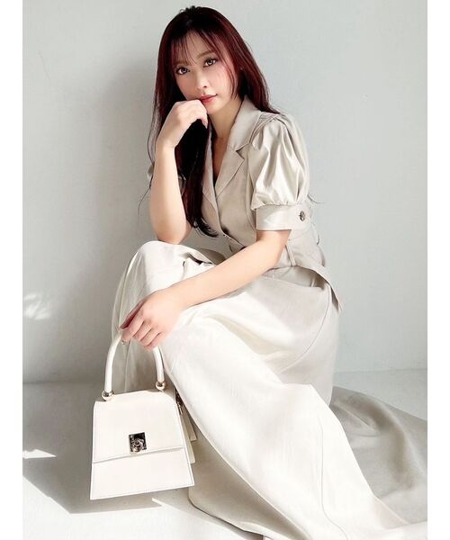 RESEXXY（リゼクシー）の「フロントボタンテーラードワンピース（ワンピース・レディース・アイボリー/ブラック/ブルー/イエロー・FREE）」の14枚目の写真