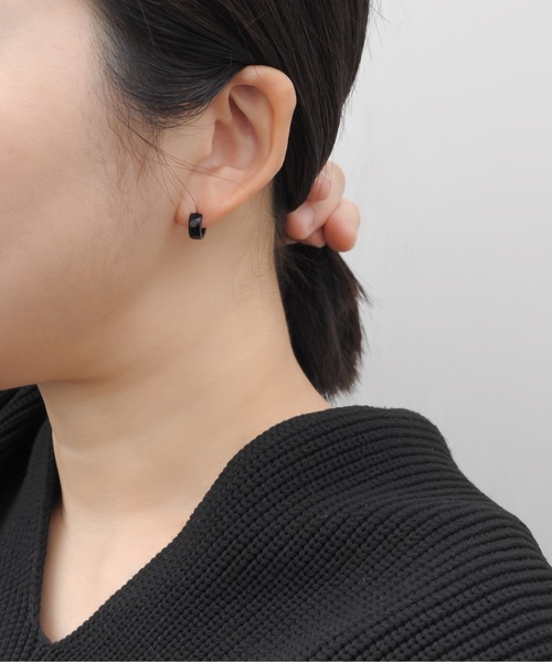 ieLS(イエルズ)の「金属アレルギー対応「ieLS」ステンレス ミニフープピアス4mm(ピアス(両耳用)・メンズ・シルバー/ブラック/ゴールド・ONE SIZE)」の8枚目の写真