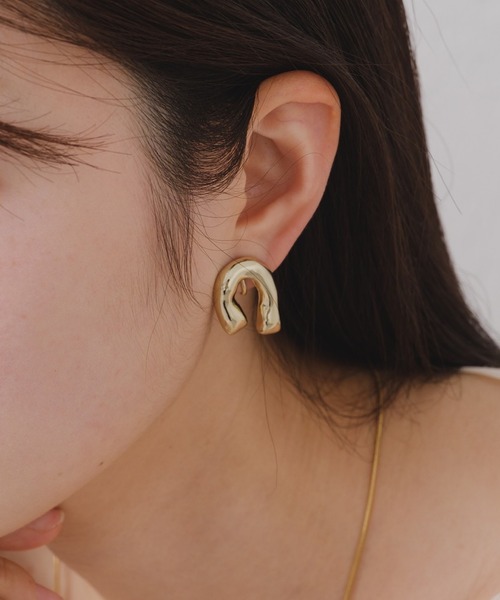 Kastane（カスタネ）の「【fiw.】プランプイヤリング（イヤリング・レディース・シルバー/ゴールド・FREE）」の2枚目の写真