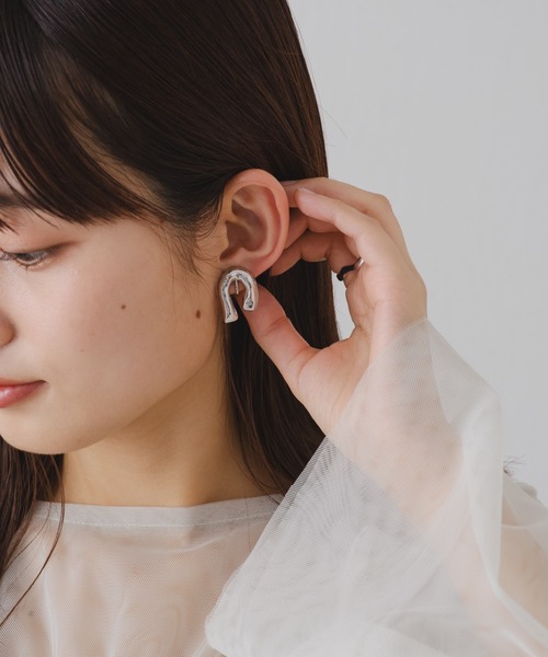 Kastane（カスタネ）の「【fiw.】プランプイヤリング（イヤリング・レディース・シルバー/ゴールド・FREE）」の5枚目の写真