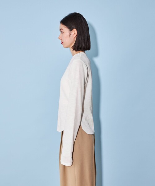CITEN(シテン)の「<CITEN>エッセンシャル スラブ リブ Tシャツ(Tシャツ/カットソー・レディース・オフホワイト/ライトブルー/ブラック・FREE)」の19枚目の写真