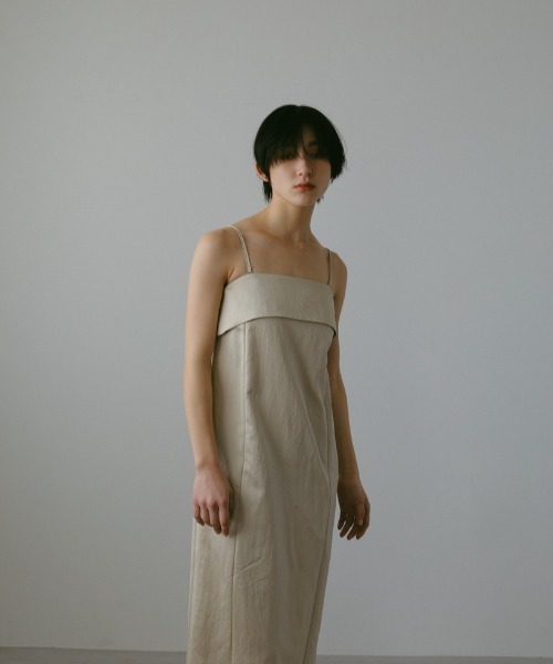 CASA FLINE（カーサフライン）の「カップ付2WAYサテンベアドレス