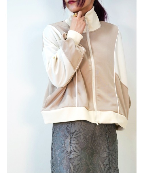CECIL McBEE（セシルマクビー）の「配色切替ダブルZIPジャージブルゾン（ブルゾン・レディース・ライトベージュ/ネイビー/ブラック・MEDIUM/LARGE）」の5枚目の写真