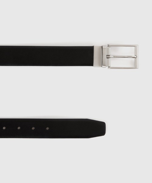 BENETTON (UNITED COLORS OF BENETTON)（ベネトンユナイテッドカラーズオブベネトン）の「メタルバックルフェイクレザーベルト（ベルト・メンズ・ブラック・SMALL/MEDIUM/LARGE）」の4枚目の写真