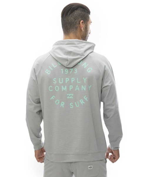 BILLABONG（ビラボン）の「BILLABONG メンズ 【CHILLWEAR】 SOFTTY PARKA【2024年春夏モデル】/ビラボン速乾ストレッチUVプロテクション長袖プルオーバーフーディ・パーカー（ラッシュガード・メンズ・ブラック/グレー系その他/グレー・MEDIUM/LARGE/X-LARGE）」の12枚目の写真