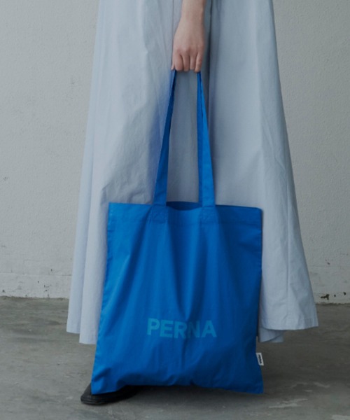PERNA(ペルナ)の「ペルナトートバッグ(トートバッグ・レディース・イエロー/ピンク/ブルー/ブラウン/ブラック・FREE)」の4枚目の写真