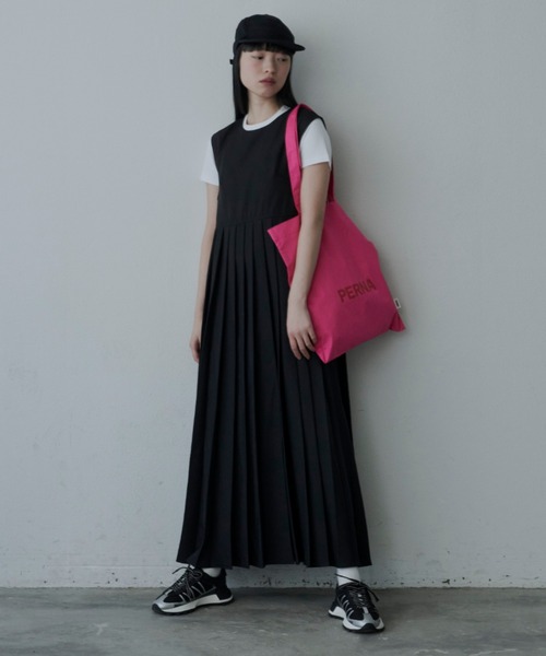 PERNA(ペルナ)の「ペルナトートバッグ(トートバッグ・レディース・イエロー/ピンク/ブルー/ブラウン/ブラック・FREE)」の6枚目の写真