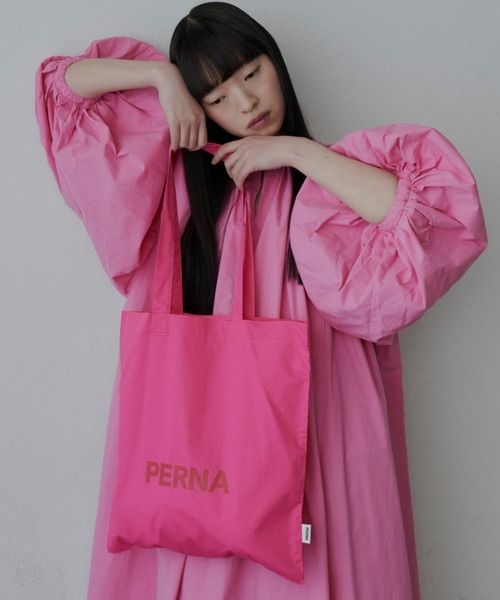 PERNA(ペルナ)の「ペルナトートバッグ(トートバッグ・レディース・イエロー/ピンク/ブルー/ブラウン/ブラック・FREE)」の14枚目の写真