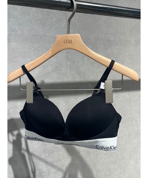 Calvin Klein（カルバン・クライン）の「CalvinKlein PLUNGE PUSH UP