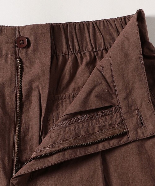 SHIPS any(シップス エニィ)の「SHIPS any:〈洗濯機可能〉ポプリン ステッチ タック パンツ(その他パンツ・レディース・オフホワイト/ブラウン・36/38)」の21枚目の写真