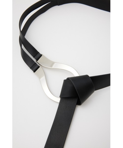 SLY（スライ）の「U BUCKLE THIN BELT ユー バックル シン ベルト（ベルト・レディース・シルバー/ブラック・FREE）」の11枚目の写真