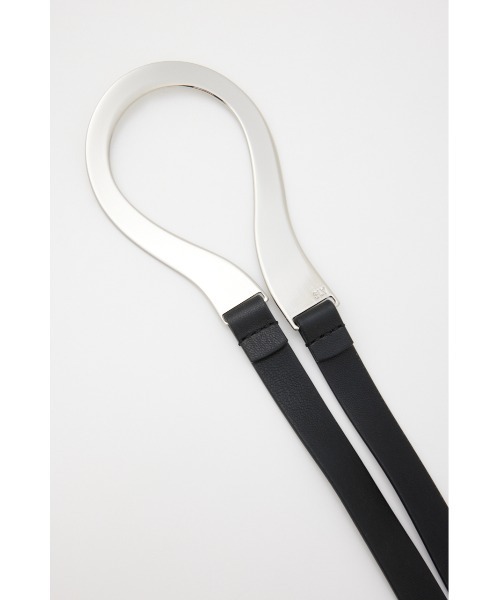 SLY（スライ）の「U BUCKLE THIN BELT ユー バックル シン ベルト（ベルト・レディース・シルバー/ブラック・FREE）」の4枚目の写真