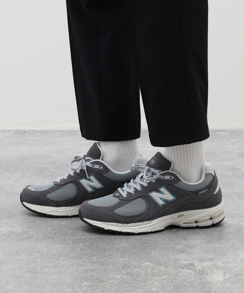 NEW BALANCE(ニューバランス)の「NEW BALANCE (ニューバランス) M2002RFB(スニーカー・メンズ・チャコールグレー・26cm/26.5cm/27cm/27.5cm/28cm)」の19枚目の写真