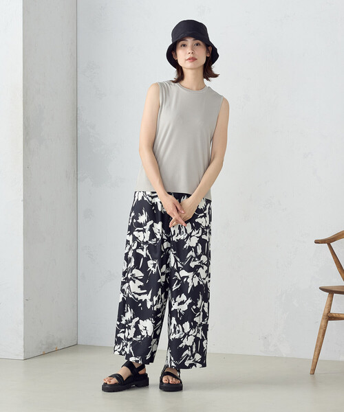 COMME CA ISM(コムサイズム)の「テレコ タンクトップ(タンクトップ・レディース・オレンジ/ブラック/ベージュ/サックスブルー・MEDIUM/LARGE)」の11枚目の写真